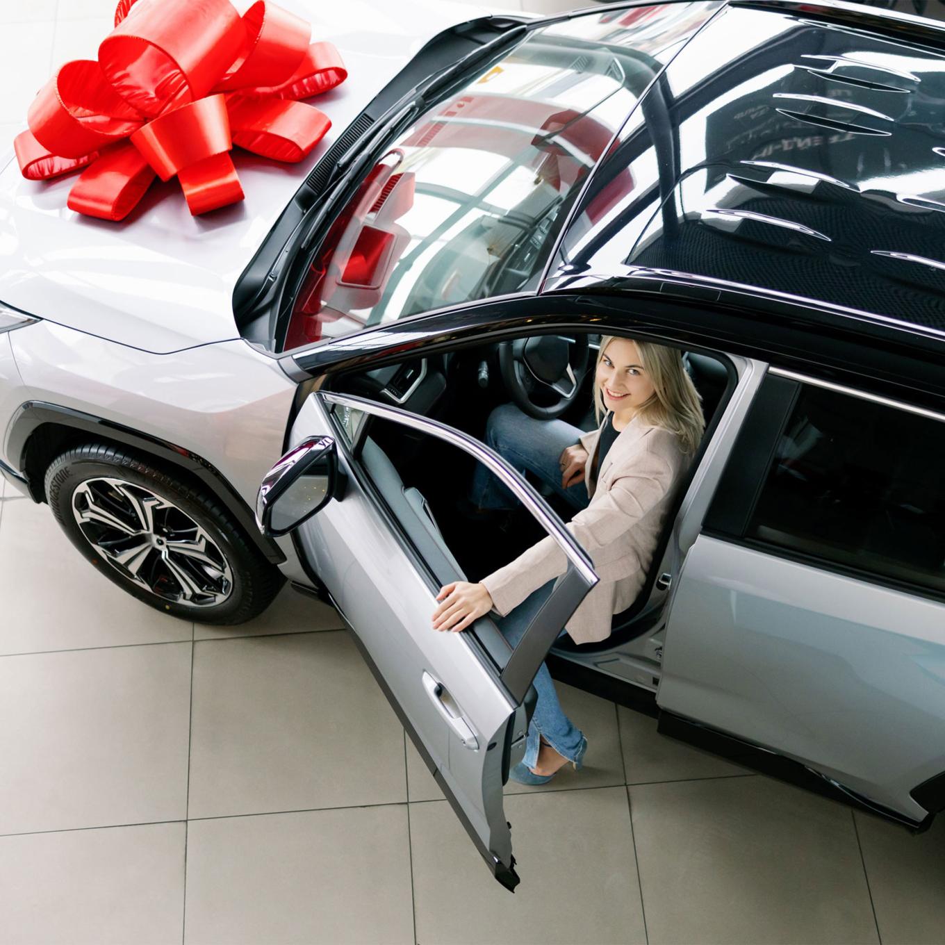 Image of new car
